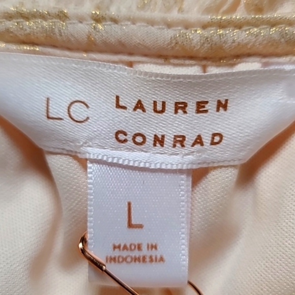 Lauren Conrad Pale Peach Blouse Sheer Overlay, Gold Etched Roses, Sz Large, NWT - Picture 10 of 11